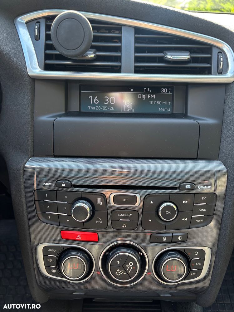 Citroën C4 1.6 THP BMP Exclusive - 12