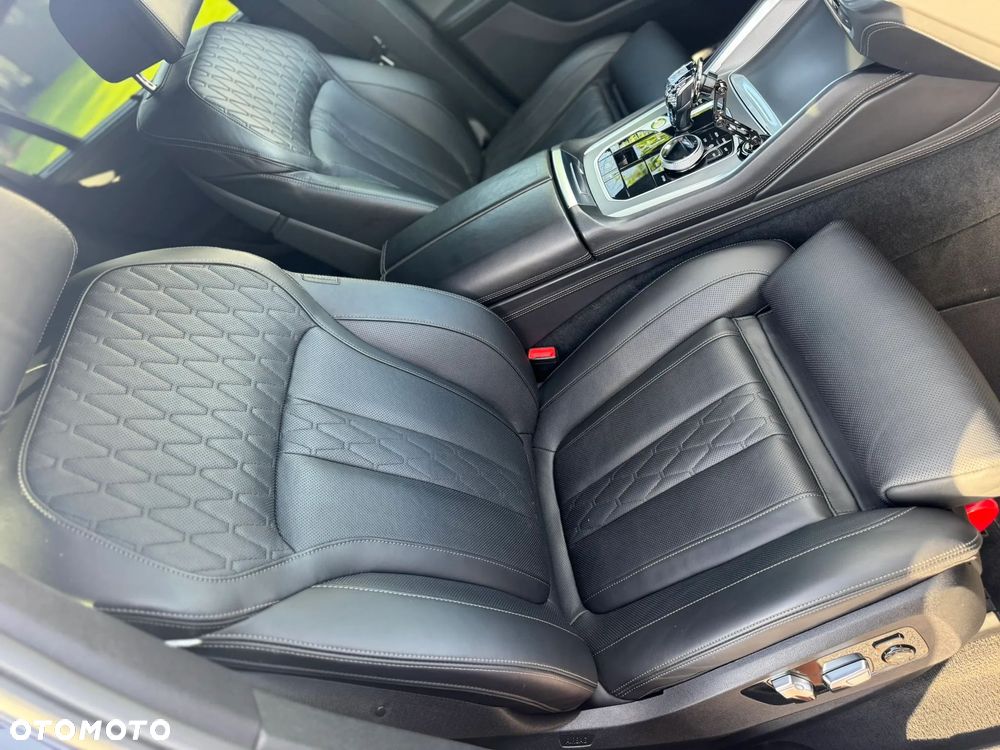 BMW X6M M50d - 25
