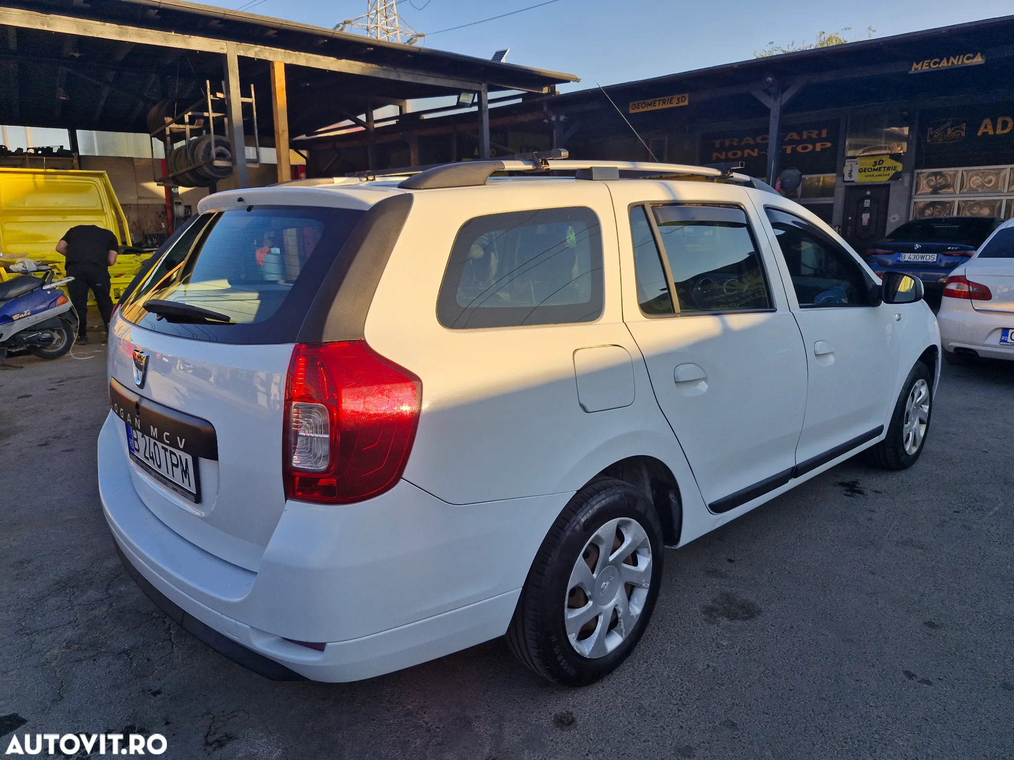 Dacia Logan MCV 1.5 dCi 90 CP Laureate - 4