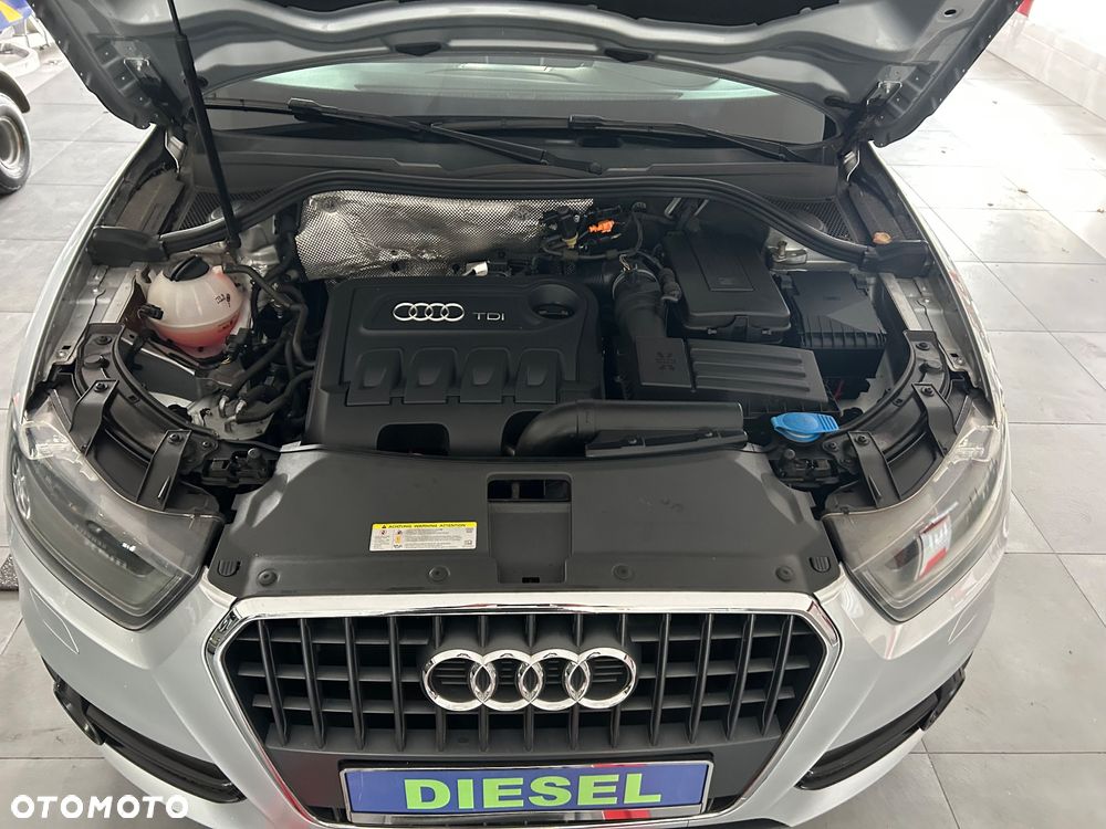 Audi Q3 2.0 TDI Design - 12