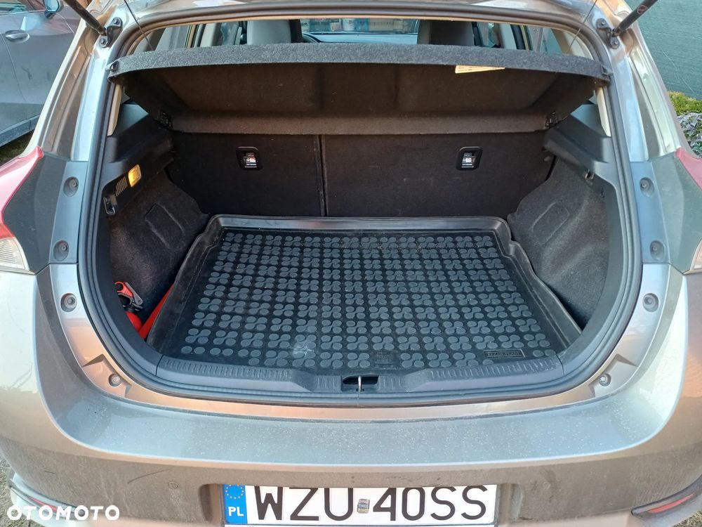 Toyota Auris 1.33 VVT-i Active - 8