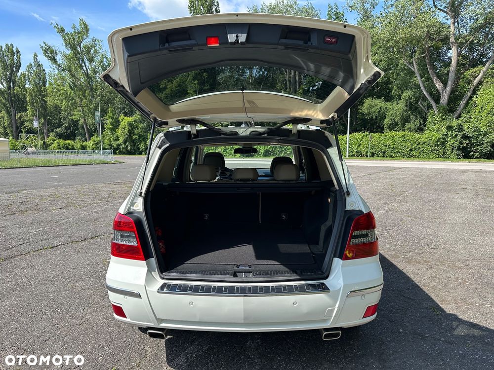 Mercedes-Benz GLK - 29