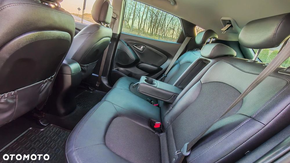 Hyundai ix35 1.6 GDI Premium 2WD - 24