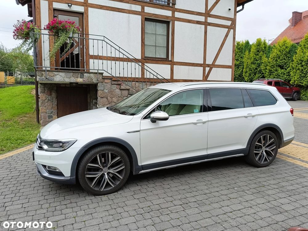 Volkswagen Passat Alltrack 2.0 TDI SCR 4Mot DSG - 10
