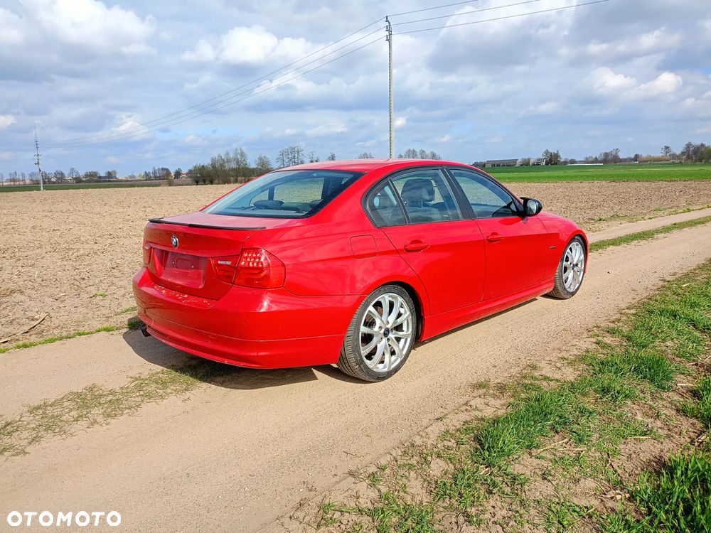 BMW Seria 3 318i Edition Lifestyle - 9