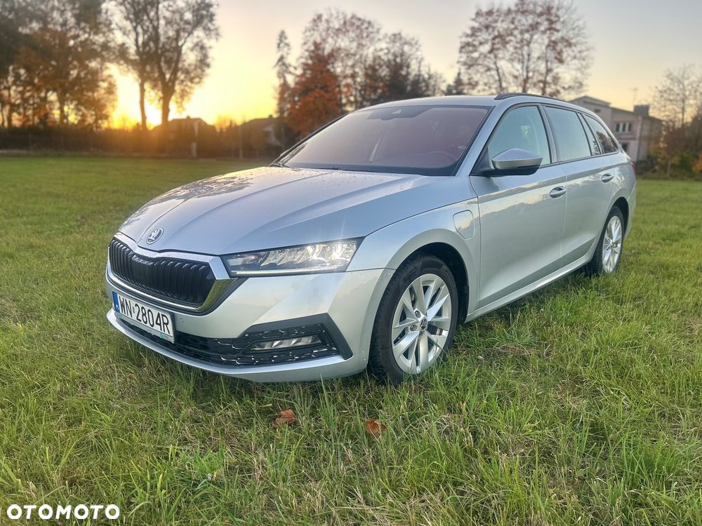 Skoda Octavia 1.4 TSI Plug-In Hybrid Ambition DSG - 2