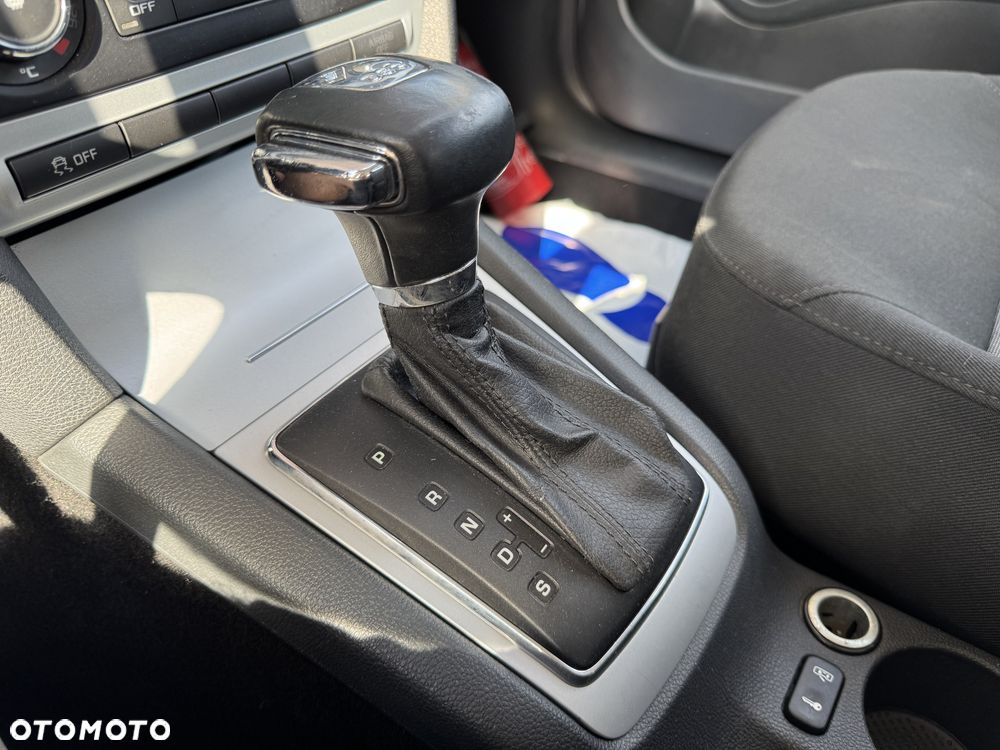Skoda Octavia 1.6 TDI DPF DSG Classic - 20