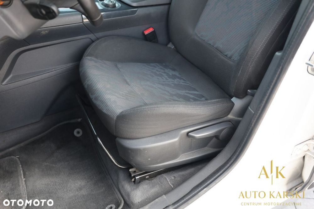 Peugeot 3008 - 22