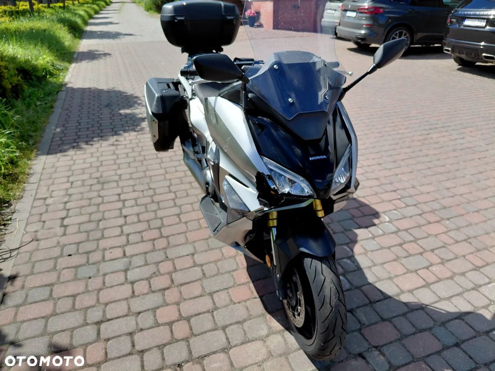 Honda NSS - 8