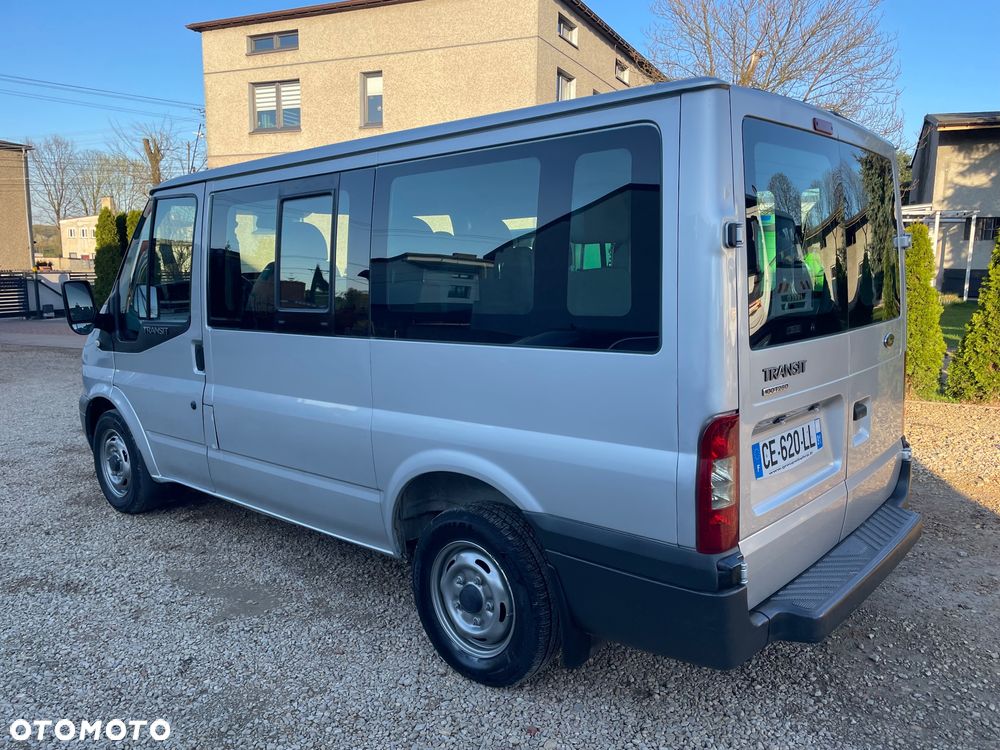 Ford Transit - 18