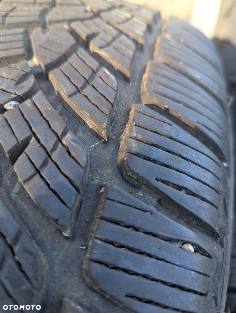 Mitsubishi Outlander 2.0 DID Instyle - 21