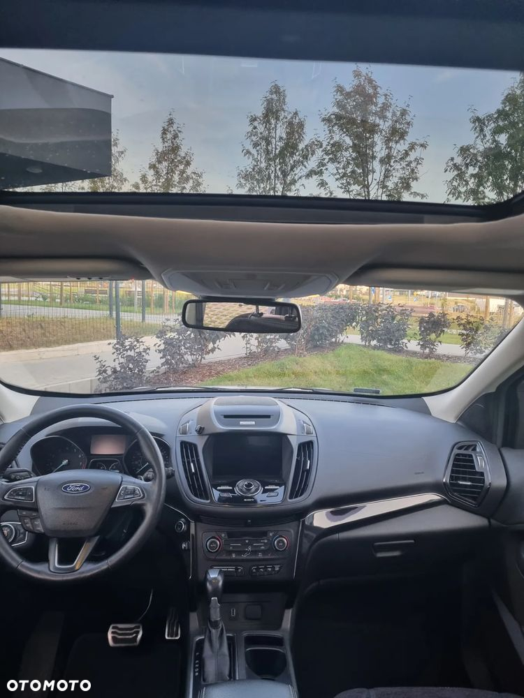 Ford Escape 2.0 EcoBoost AWD Titanium - 13