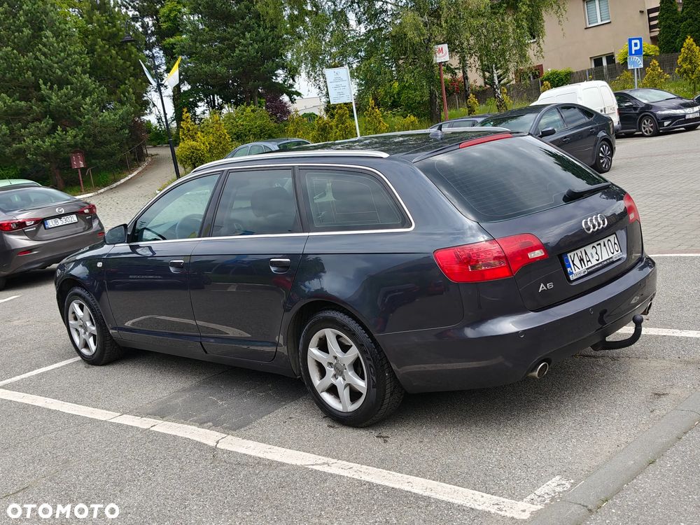 Audi A6 Avant 2.4 multitronic - 17