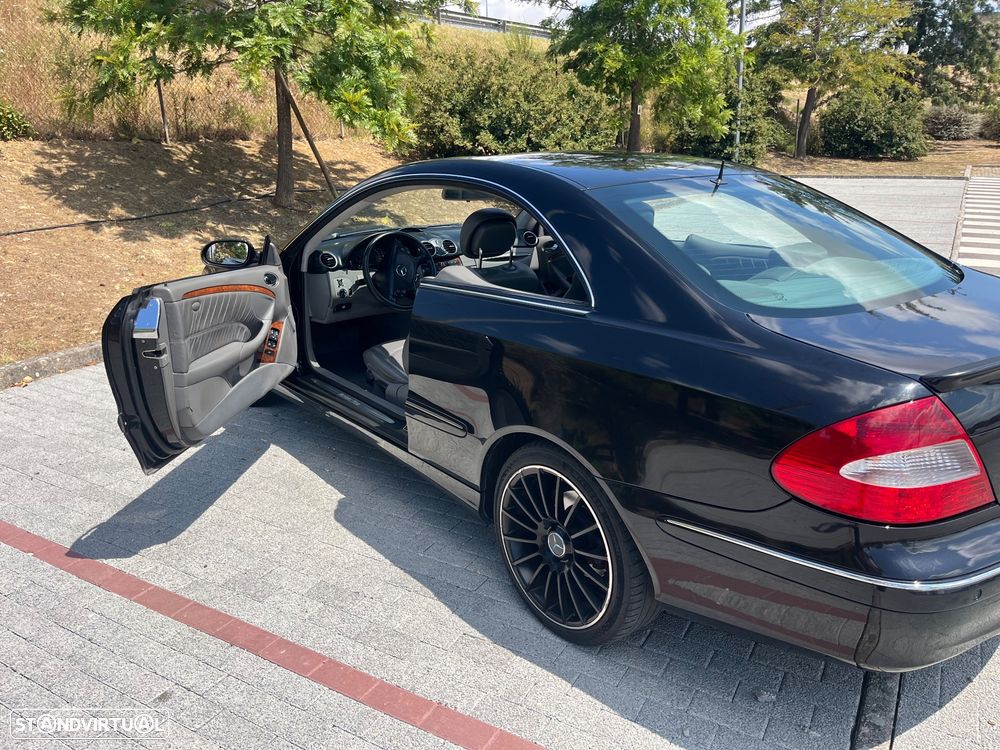 Mercedes-Benz CLK 220 CDi Elegance Aut. - 15