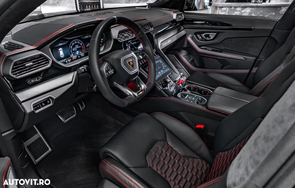 Lamborghini URUS Standard - 11