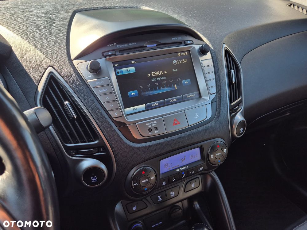 Hyundai ix35 2.0 CRDi 4WD Automatik Premium - 27