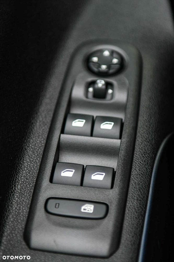 Peugeot Rifter BlueHDI 100 L1 Active Pack - 18