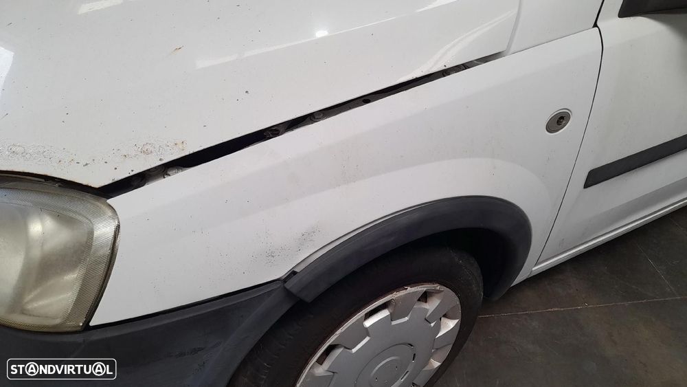 Guarda-lamas esquerdo OPEL Combo Furgão/Combi - 2