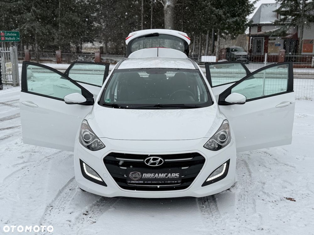 Hyundai i30 - 34