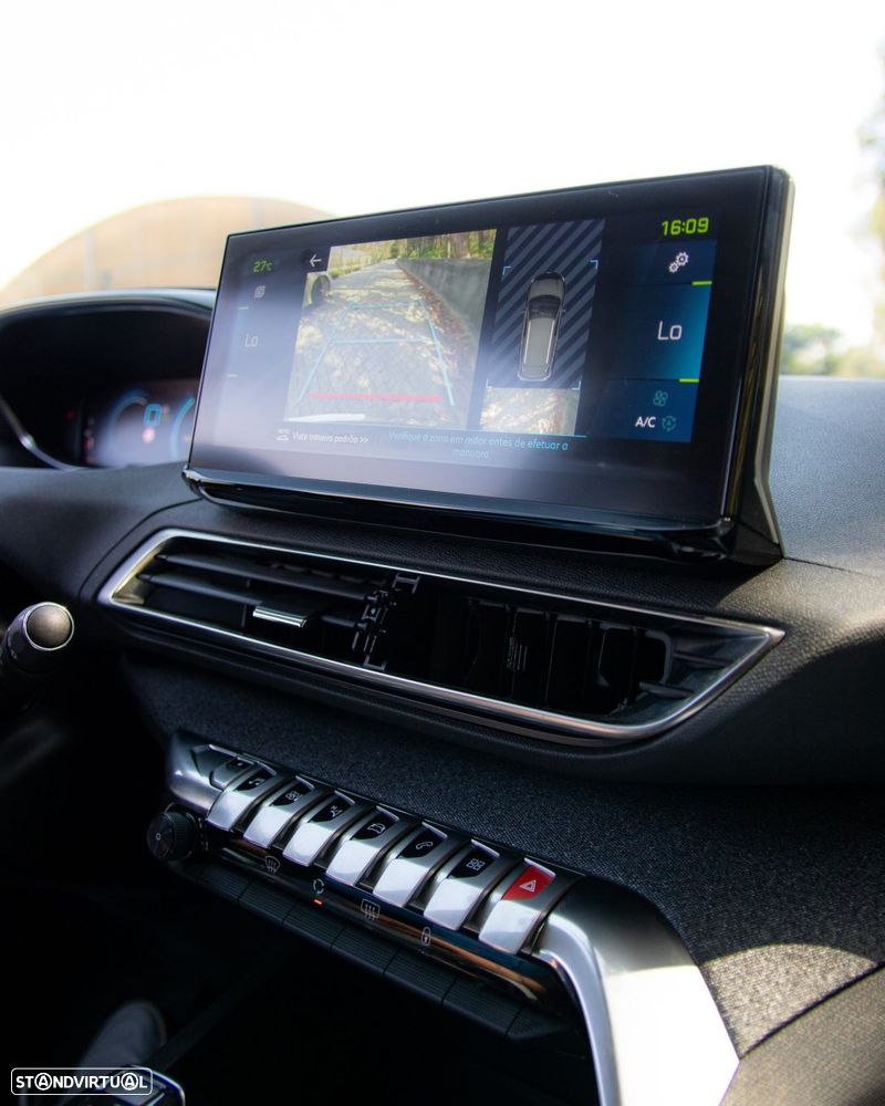 Peugeot 3008 1.6 Hybrid Allure Pack e-EAT8 - 39