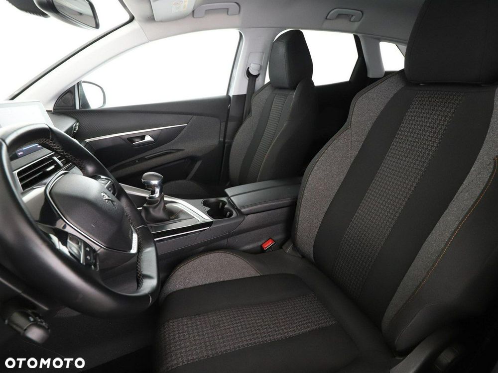 Peugeot 3008 1.5 BlueHDi Active S&S - 10