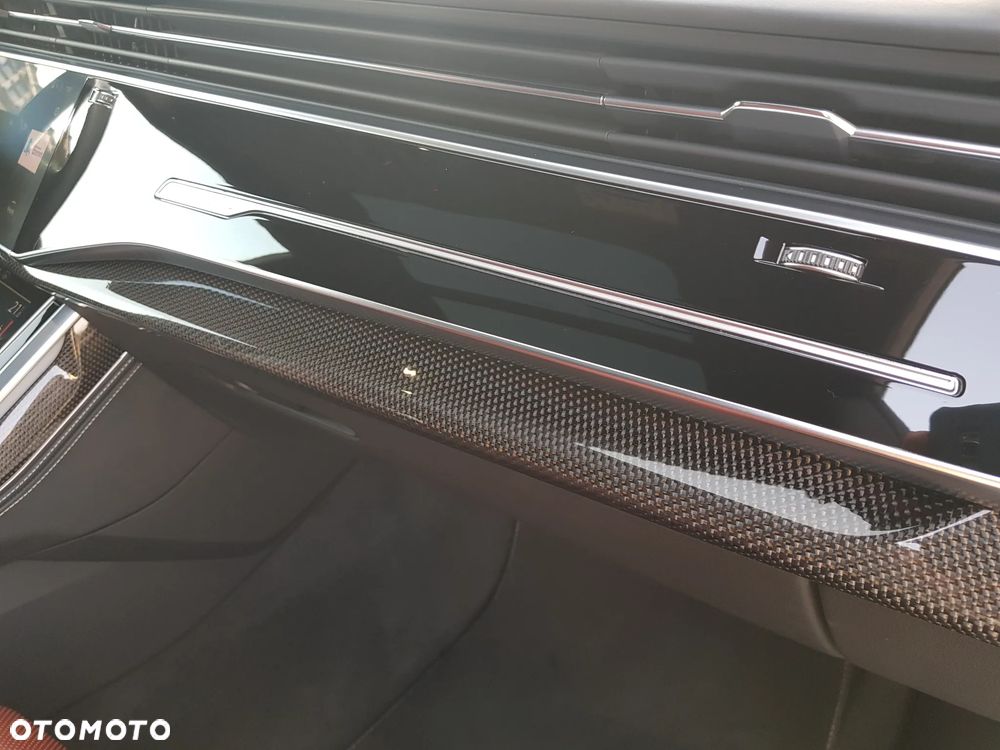Audi SQ8 - 28