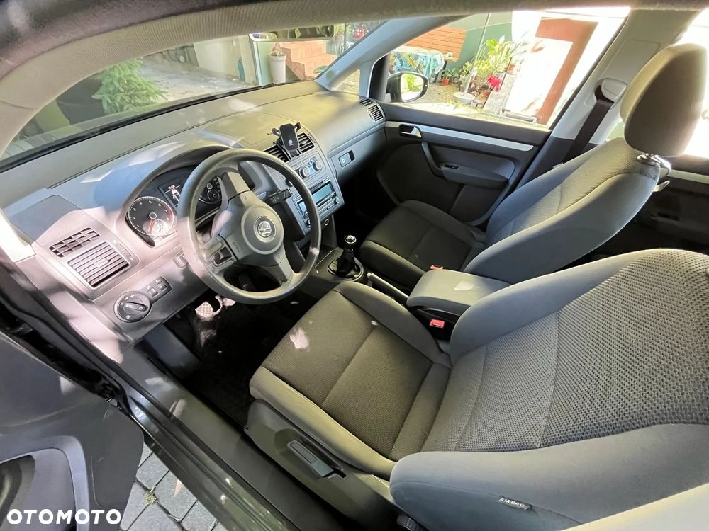 Volkswagen Touran 1.2 TSI BlueMot Trendline - 15