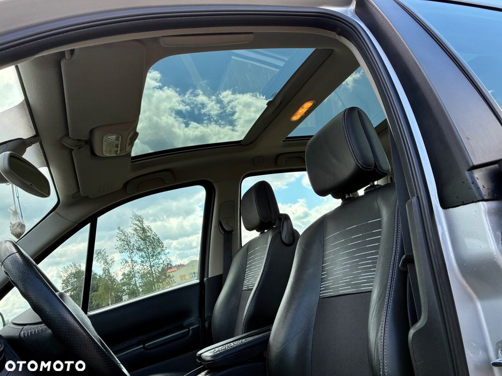 Renault Scenic - 21