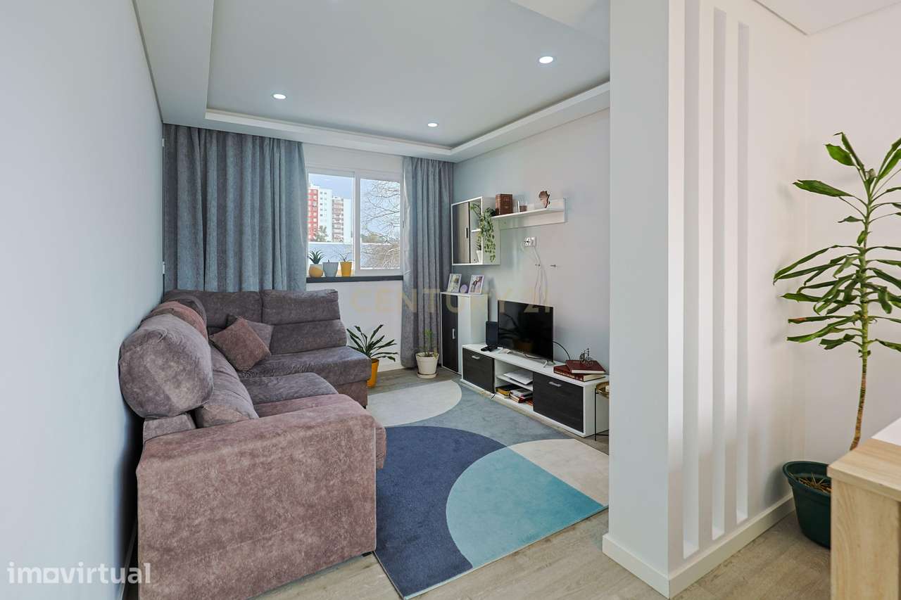 Apartamento T2 Renovado em Corroios, Seixal - Grande imagem: 5/18