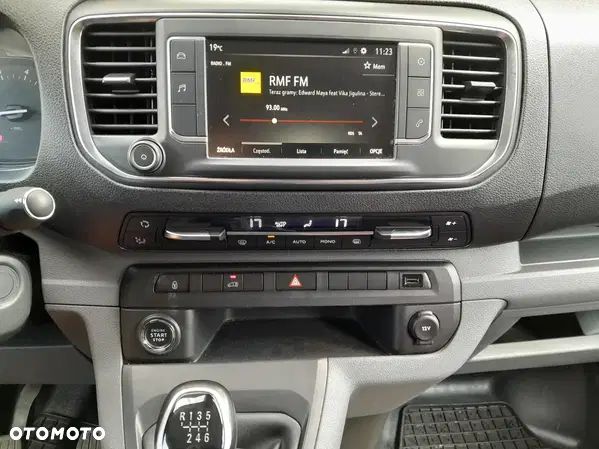 Opel VIVARO  2,0 122km EXTRA LONG - 11