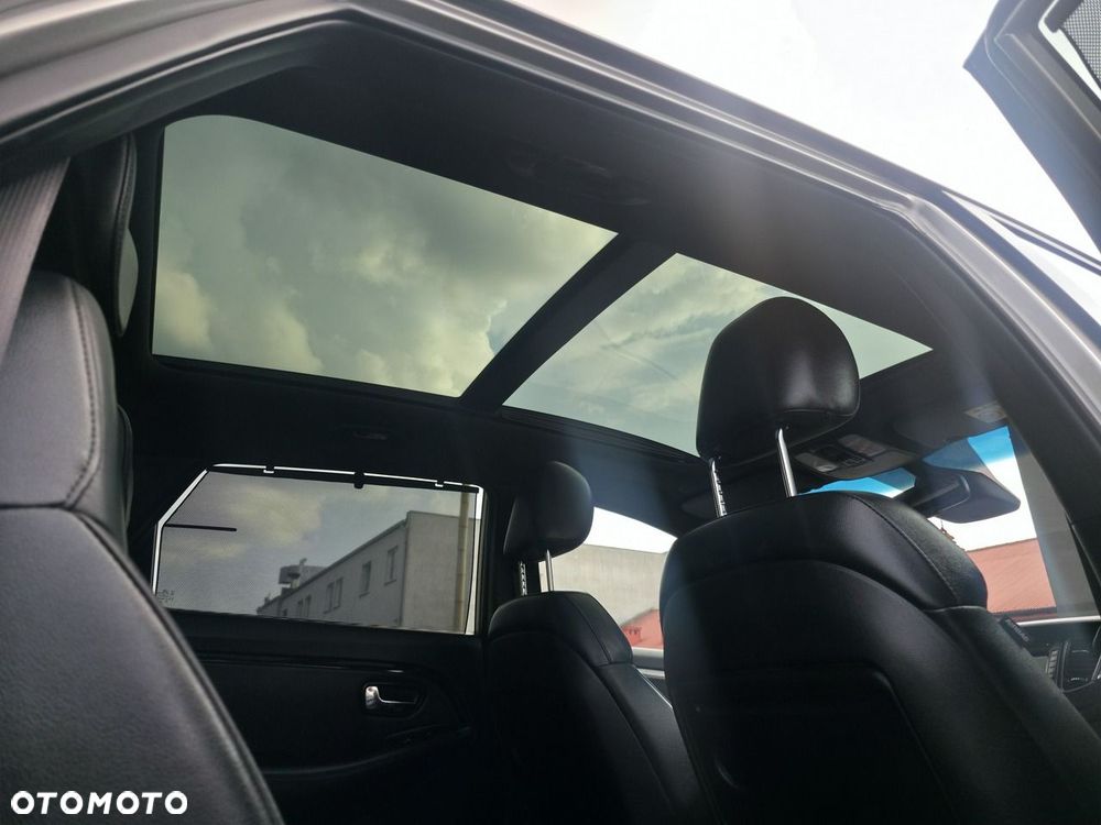 Kia Carens - 18