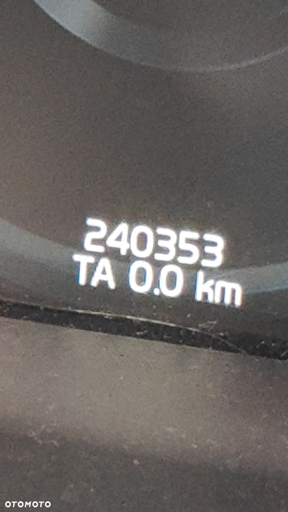 Volvo V90 D3 Momentum - 32