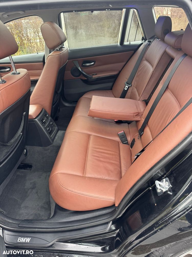 BMW Seria 3 318d DPF Edition Exclusive - 14