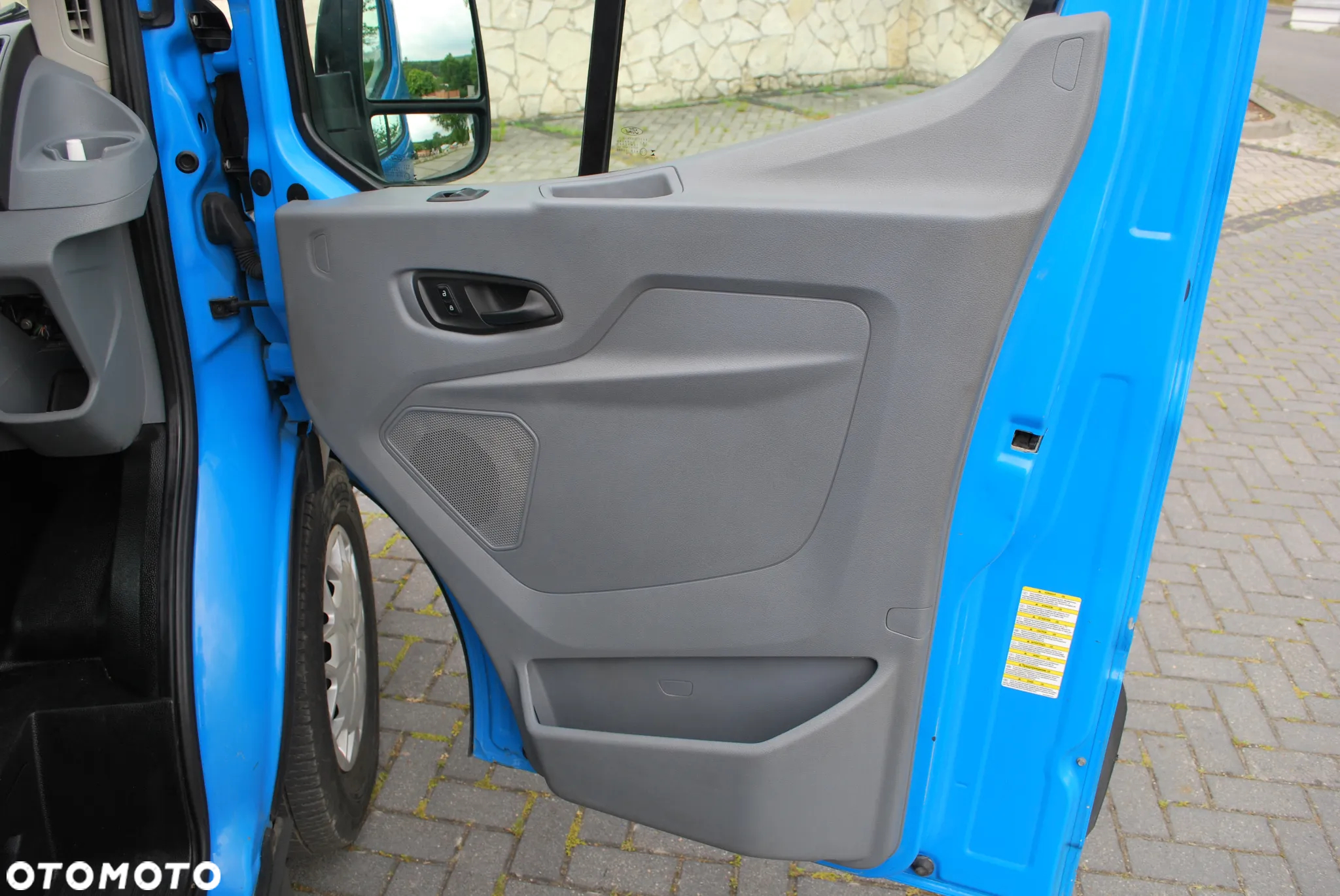 Ford Transit 2.2tdci 125KM L3H2 - 24