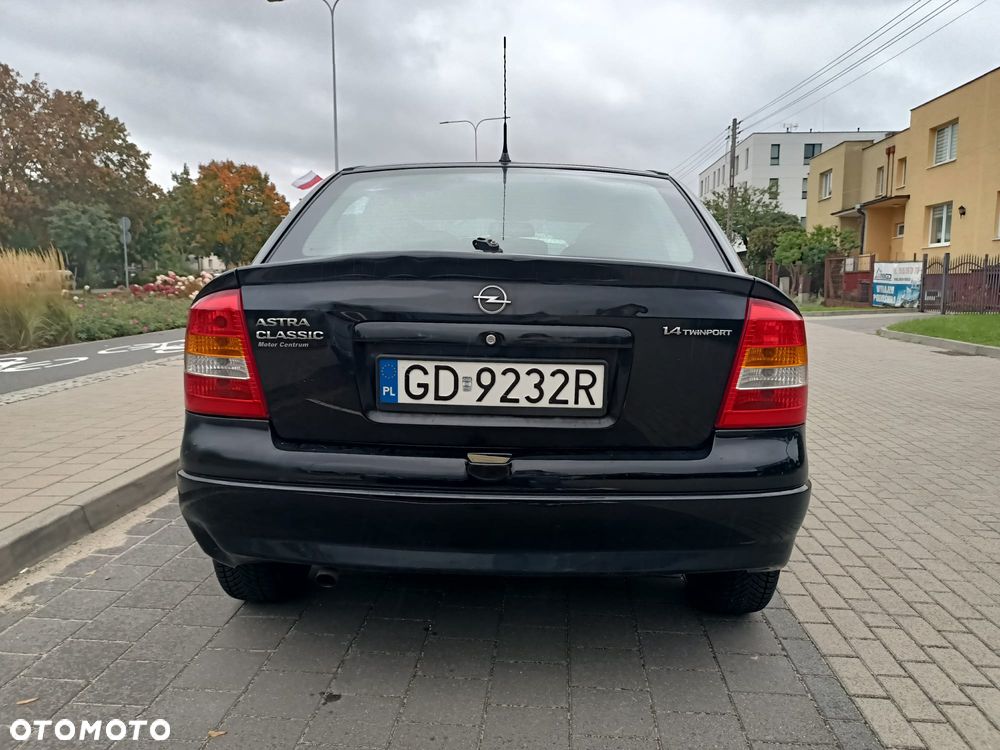 Opel Astra 1.4 Start - 6