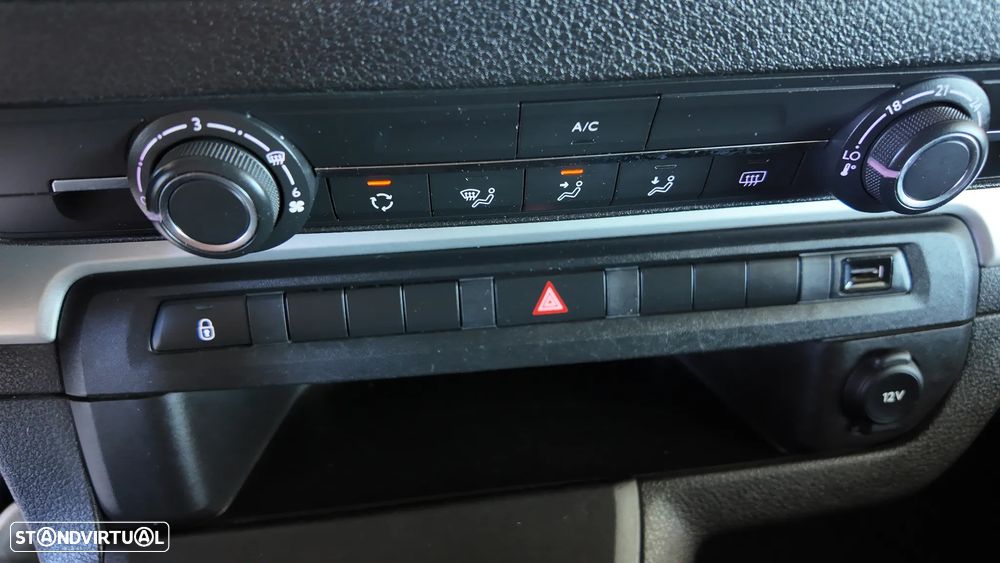 Peugeot Traveller L2 1.5 BlueHDi 120 Allure - 26