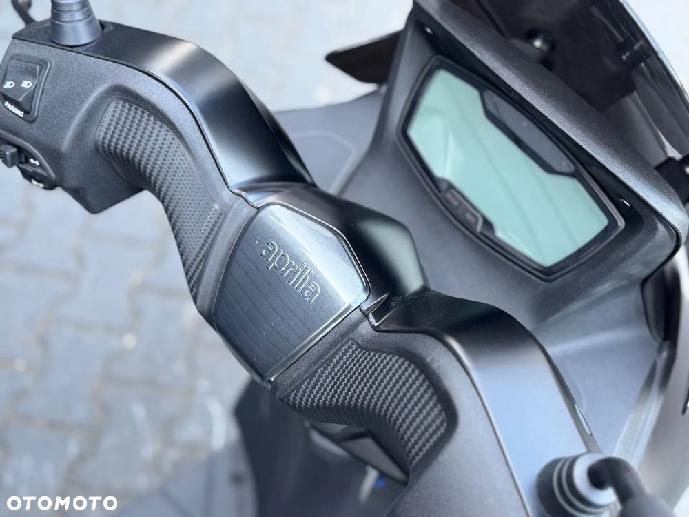 Aprilia Inny - 7