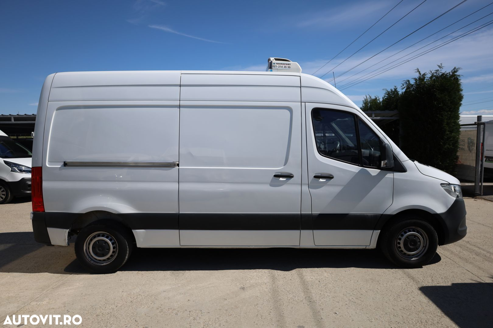 Mercedes-Benz Sprinter - 8