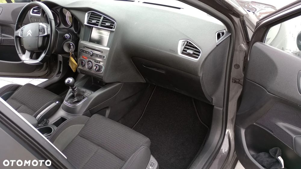Citroen C4 2016 photo 5