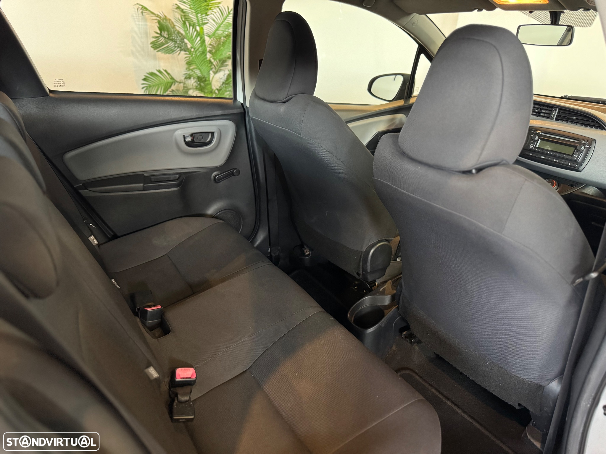 Toyota Yaris 1.0 VVT-i Comfort - 19