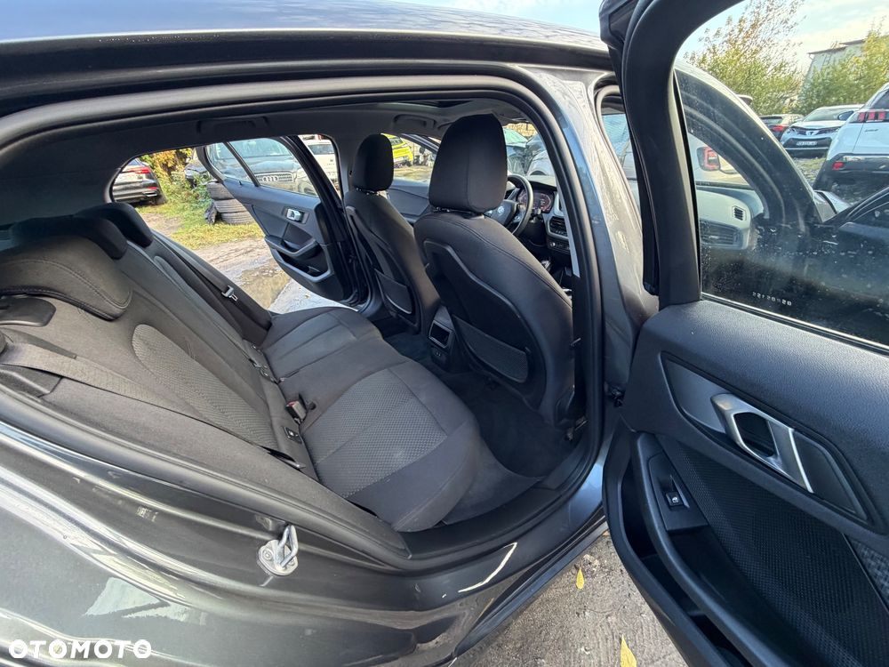 BMW Seria 1 - 8