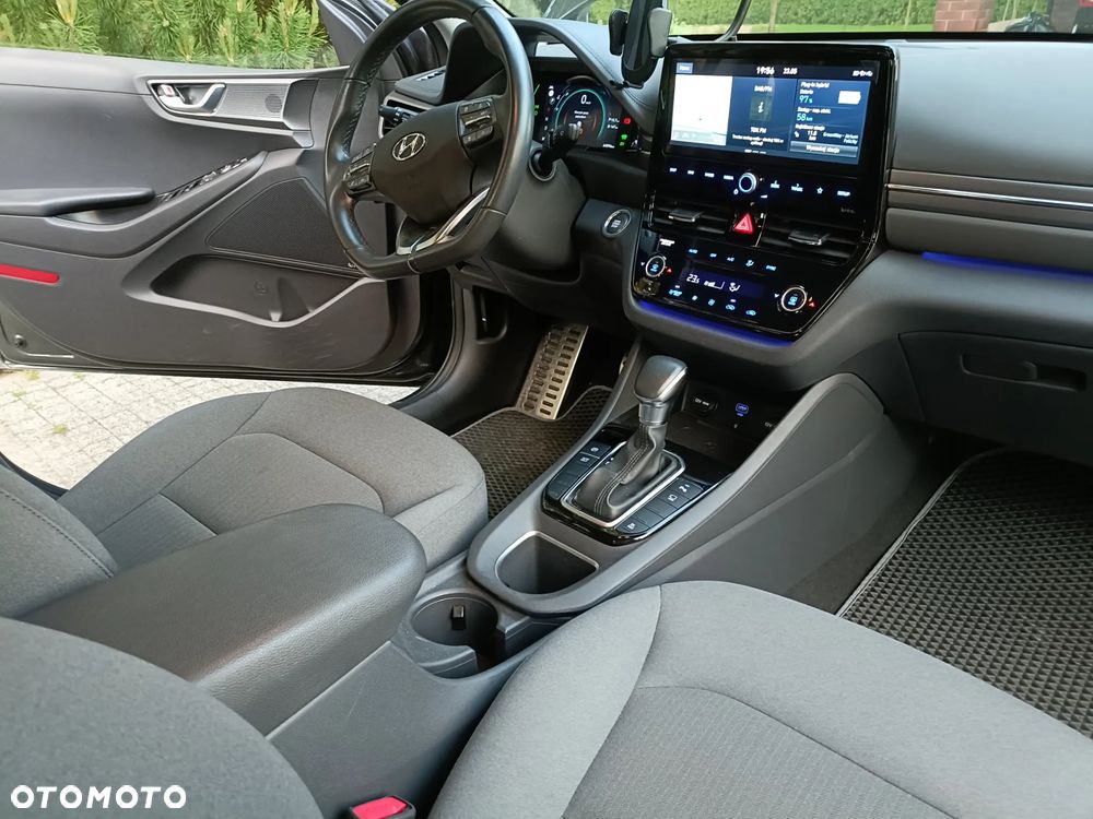 Hyundai IONIQ Plug-in hybrid Platinum - 23