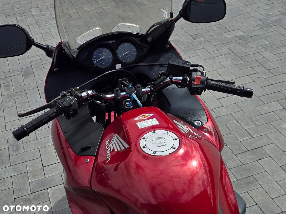 Honda Deauville - 21