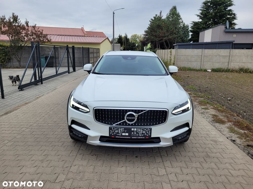 Volvo V90 Cross Country