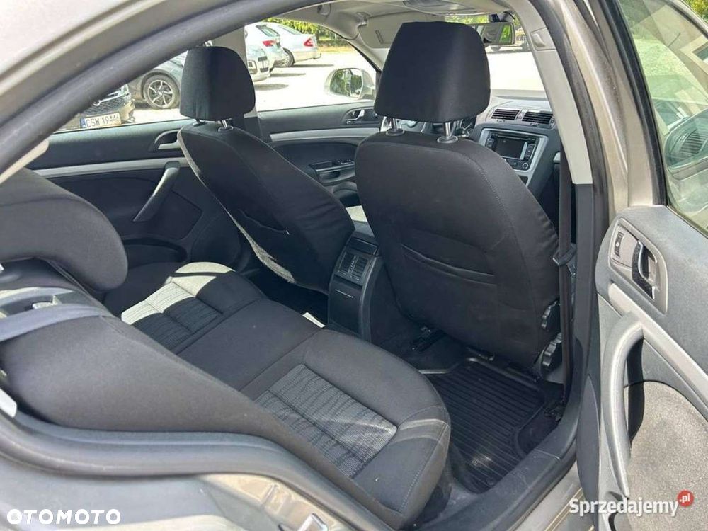 Skoda Octavia - 6