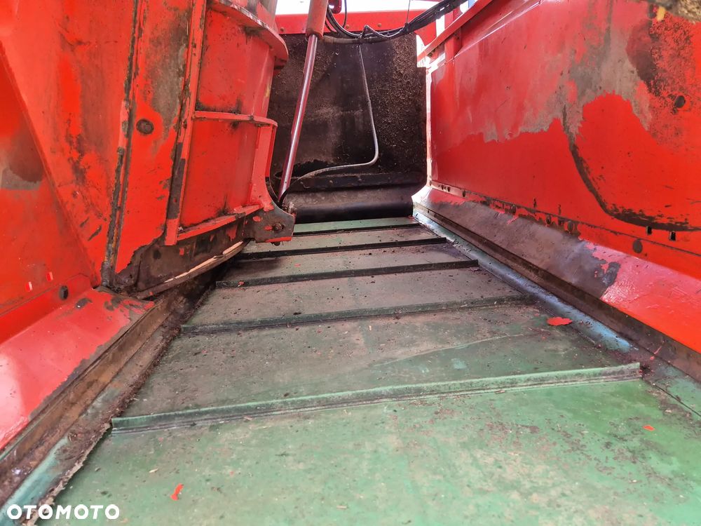 Kuhn SPW 22 Intense / 1WŁ. / NOWY SERWIS / 2 ŚLIMAKI / 22M3  / SUPER STAN / PASZOWÓZ SAMO JEZDNY - 30