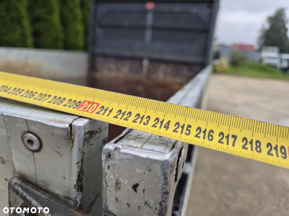 Skrzynia ładunkowa 4.1m Iveco + skrzynia narzędziowa - 10