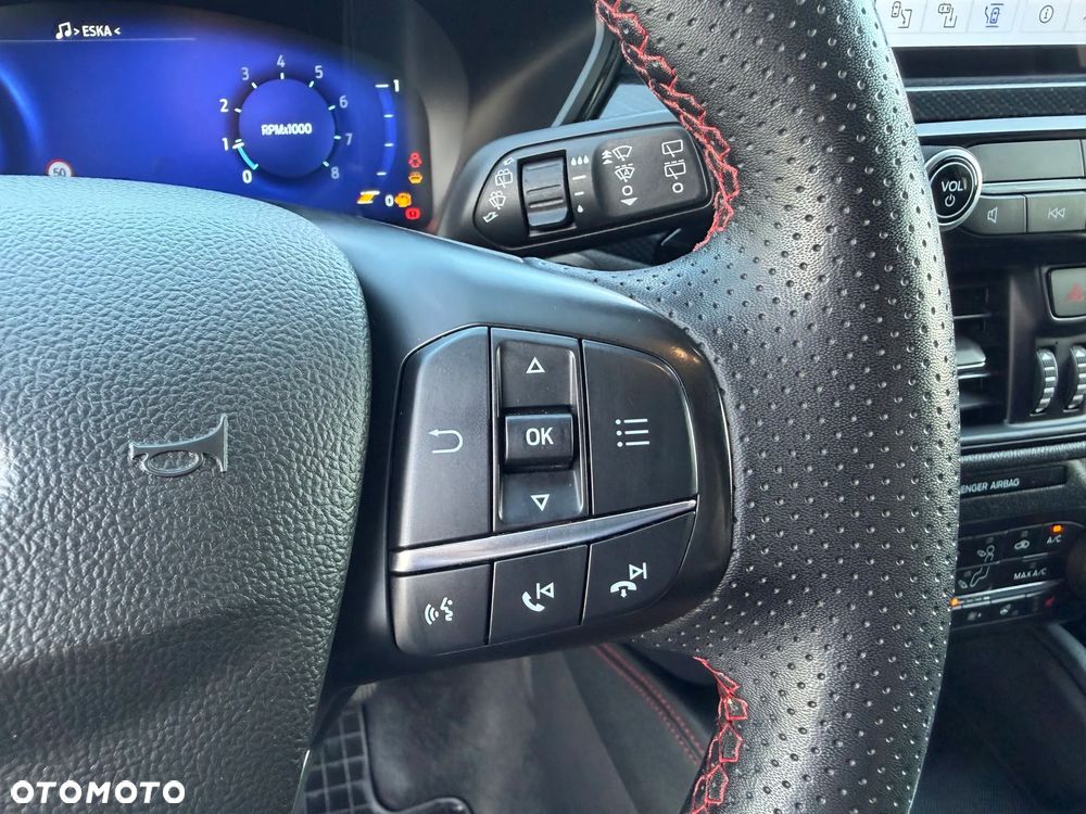 Ford Kuga 1.5 EcoBoost FWD ST-Line - 29