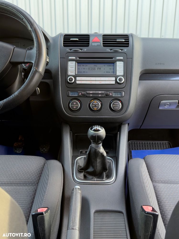 Volkswagen Golf 1.4 TSI GT - 21