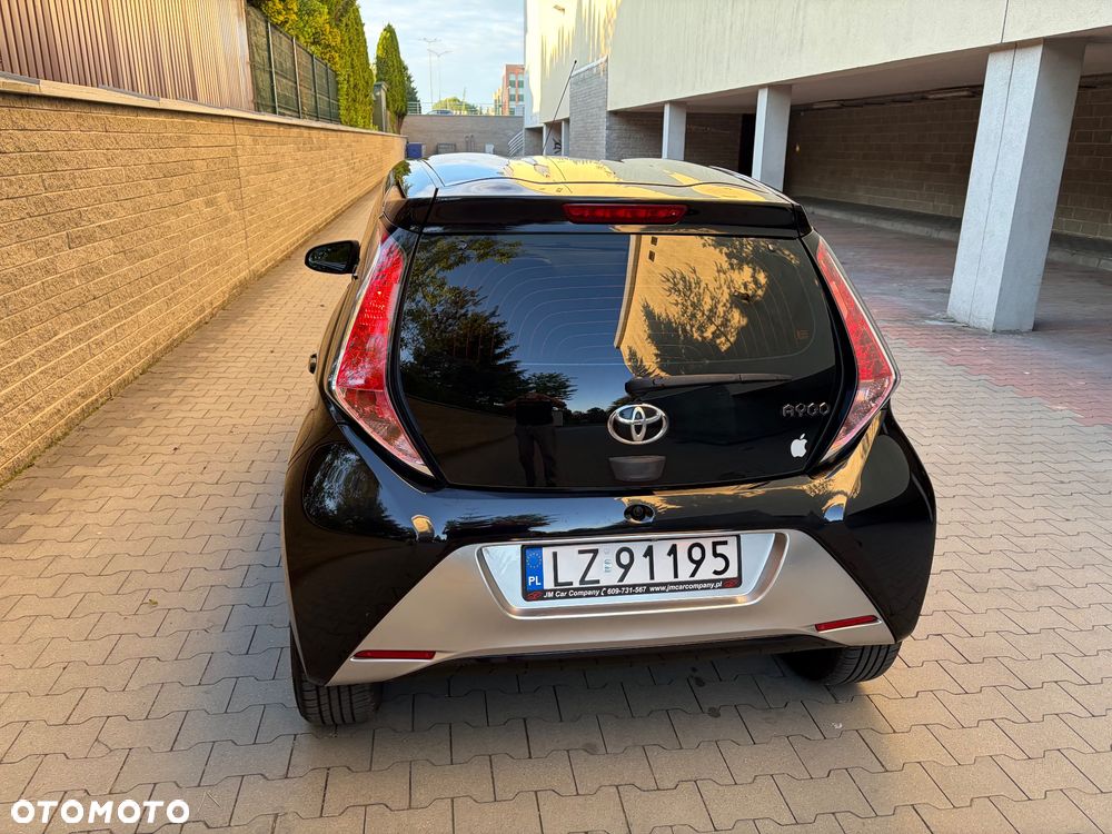 Toyota Aygo x-clusiv - 5